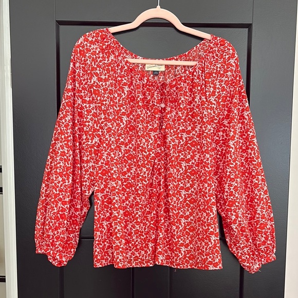 Universal Thread Red and White Smocked Blouse w/ Long Sleeves. Size L - Picture 1 of 10